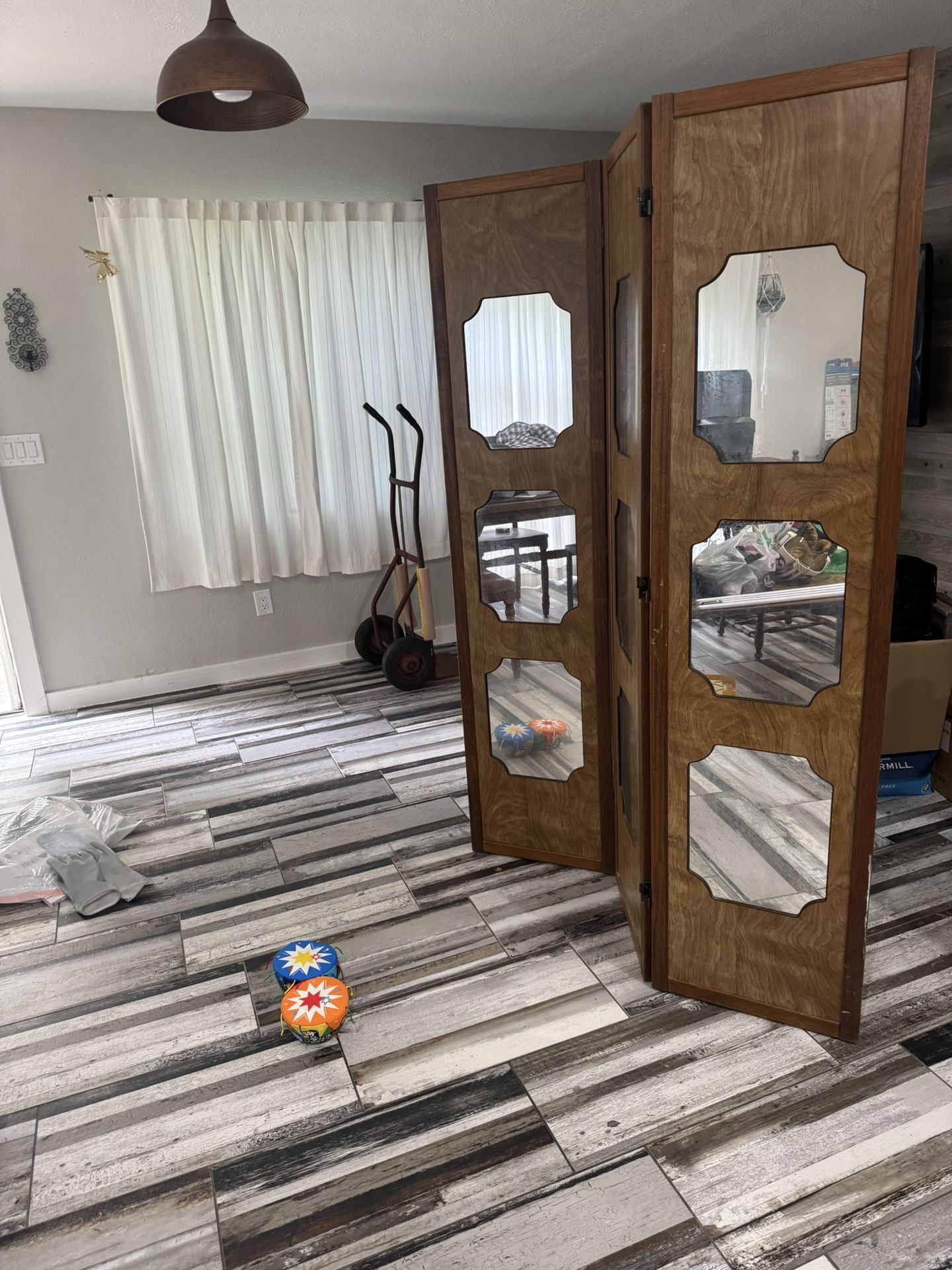 Wood And Mirror Trifold Partition
