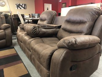 BRAND NEW 3 PIECE RECLINABLE LIGING ROOM SET