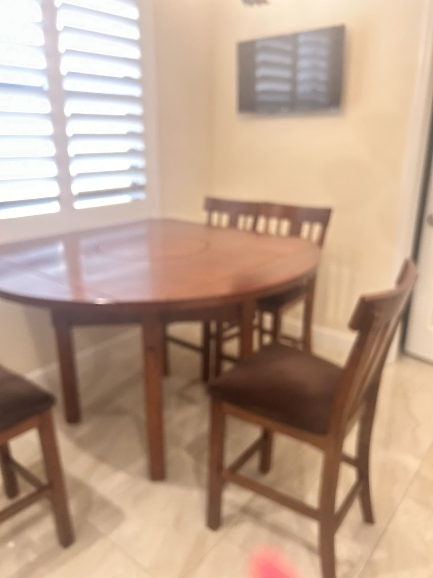 Dinette Table