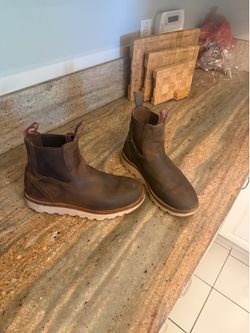 Red wings slip on boots 9-1/2