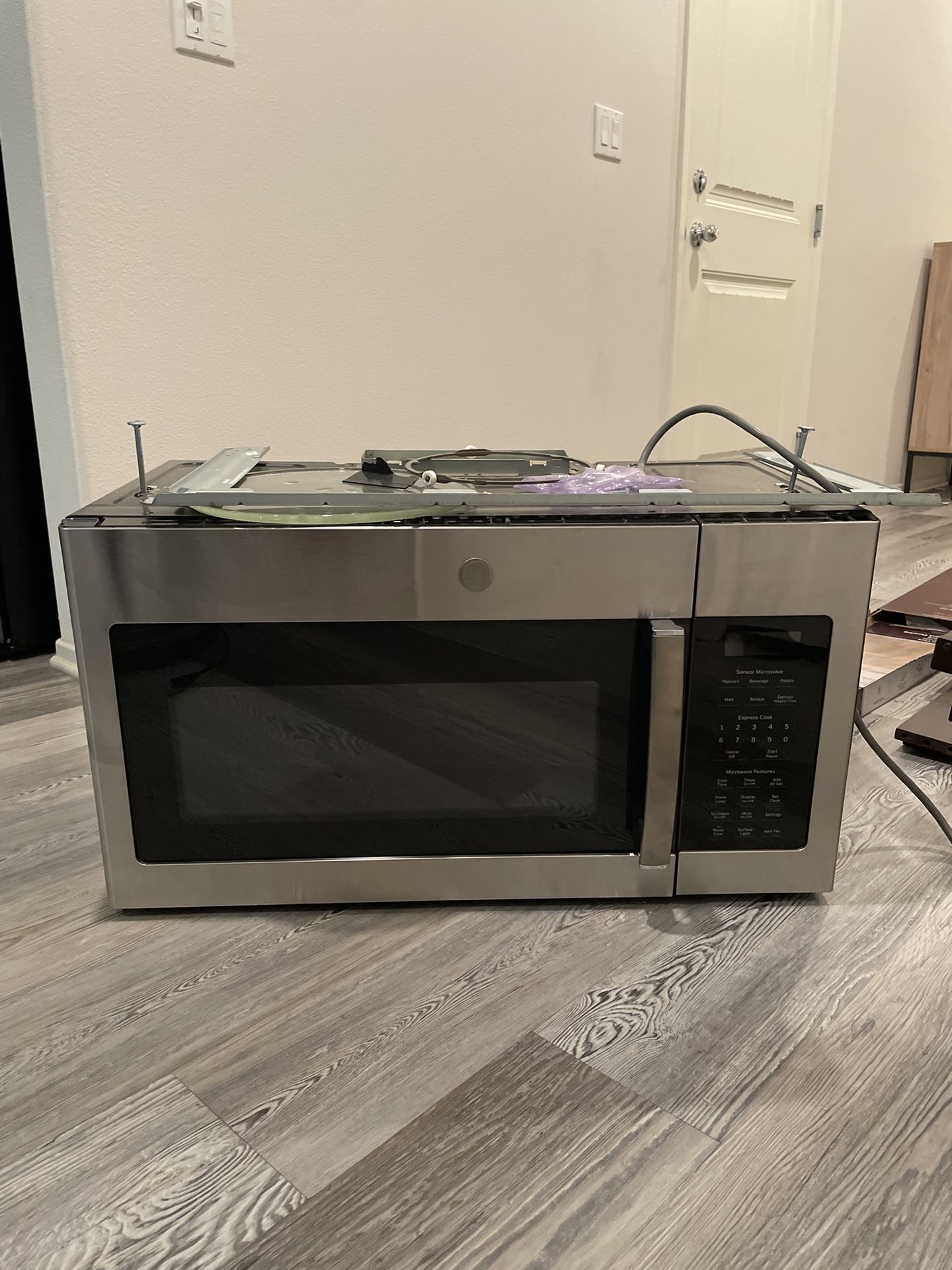 GE Microwave Need Gone ASAP!