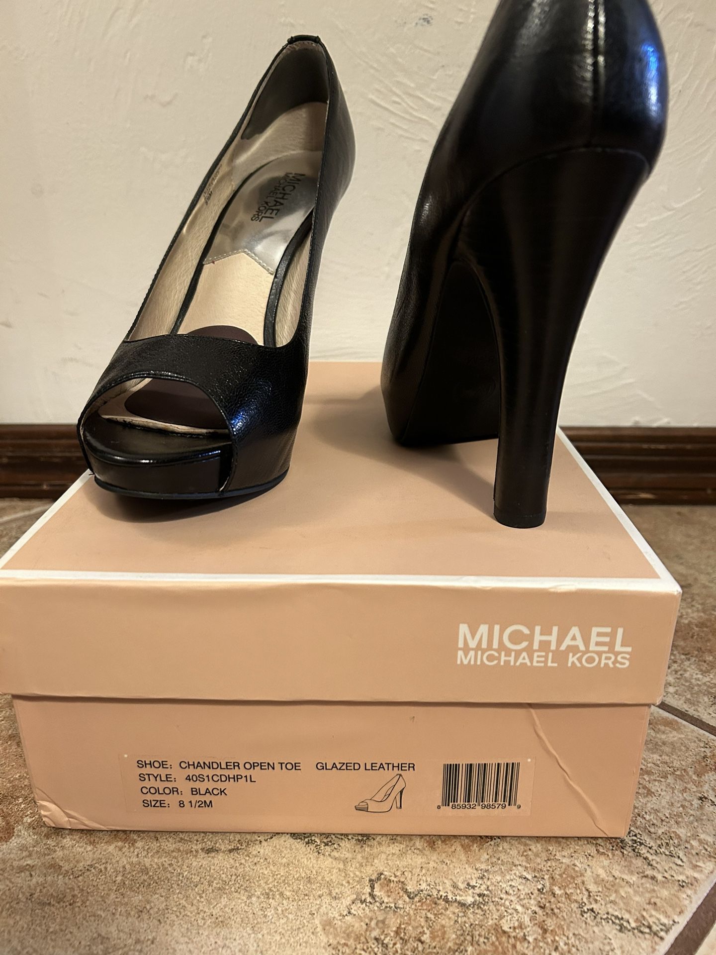 Michael Kors Black Heels 👠 Size 8.5