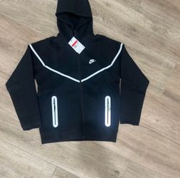 Nike Tech Black