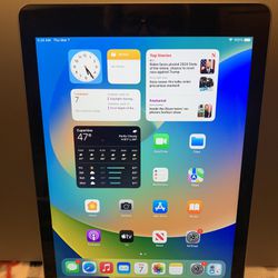 Apple iPad 6th Generation 32gb Wi-fi - Works Great - Updated To New iOS 17.4 - Up To Date 