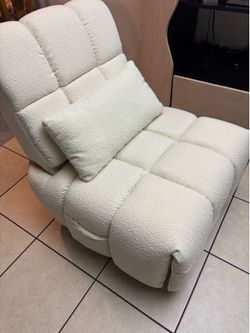 Oversized Power Recliner Chair