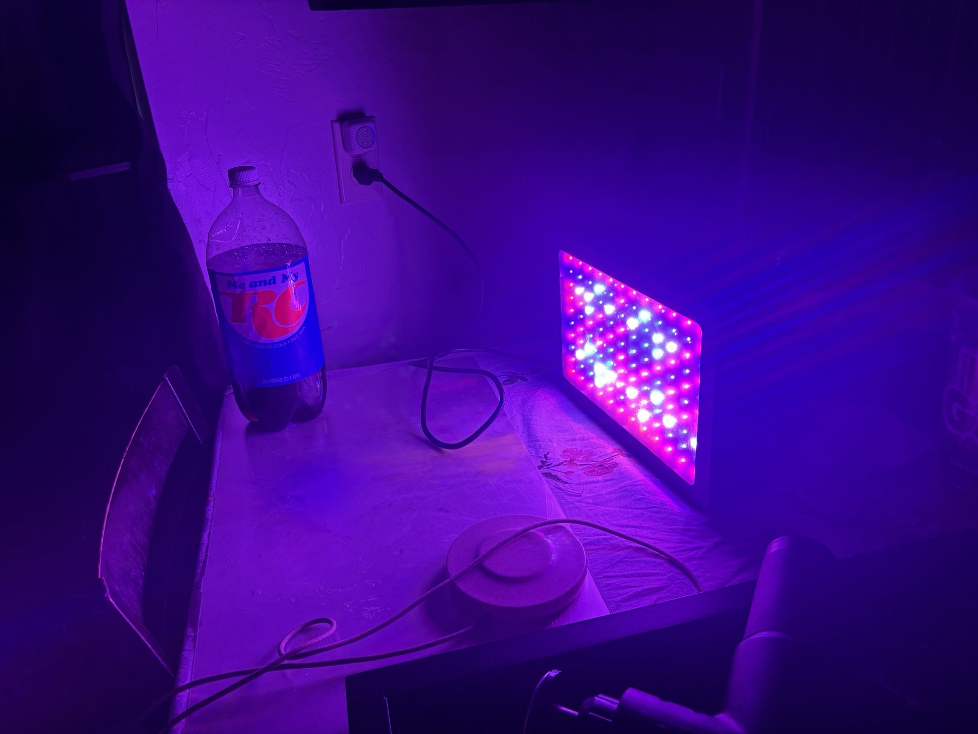 200 Watt Grow And Veg Light