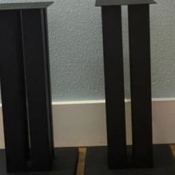 “Pangea” Speaker Stands. Great Contition VERY Solid Steel w/Spikes