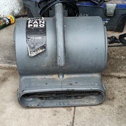 Powerful Floor Blower