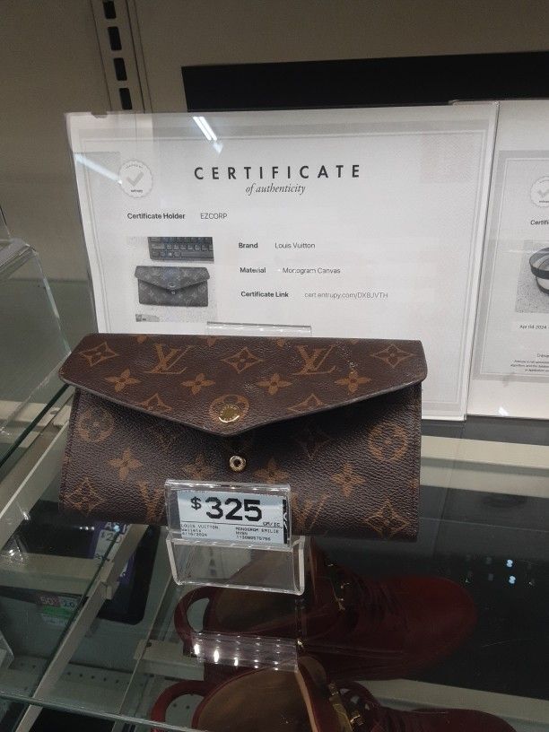 Louis Vuitton Wallet 