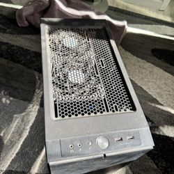 Small ITX Pc Case