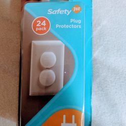 Safety 1st Plug Protectors NEW WITH TAGS!