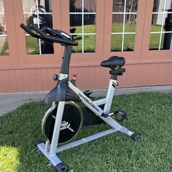 YOSUDA EXERCISE BIKE (Bicicleta de ejercicios)