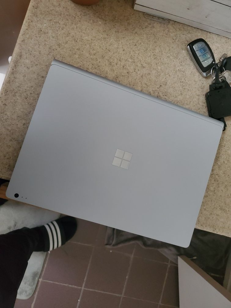 Surfacebook 2