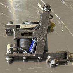 Mikey Sharpz Iron hybrid Tattoo Machine