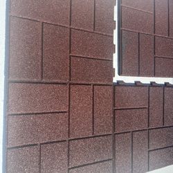 16”x16” Interlocking Rubber Pavers