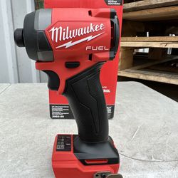 Milwaukee TOOL ONLY  M18 FUEL 18V Lithium-lon Brushless Cordless 1/4 in. Hex Impact Driver New $100