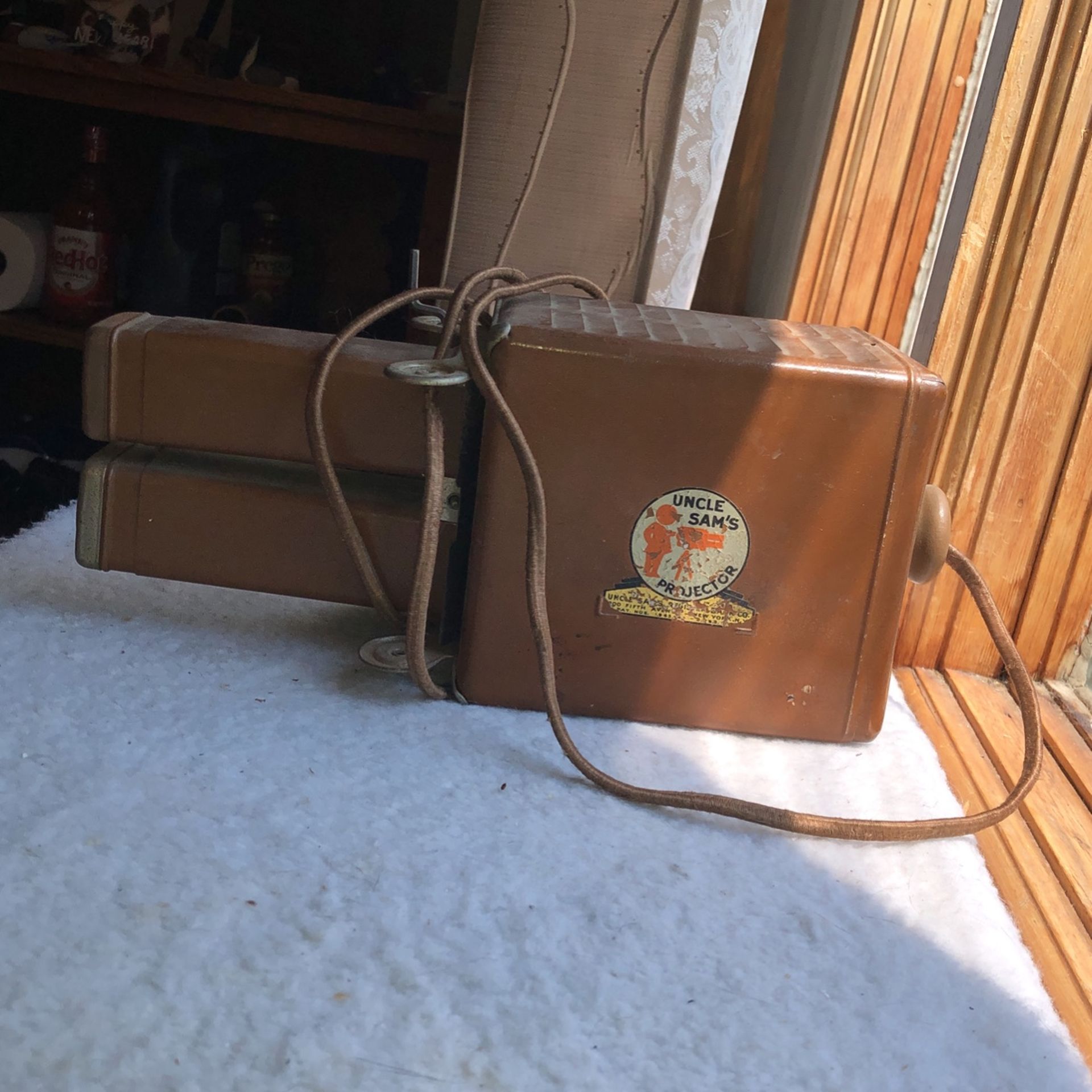 Vintage Rare Uncle Sam’s Hand Crank Movie Film Strip Projector, Circa 1930s 