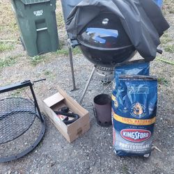BBQ - Weber Kettle Grill With Attachments