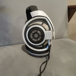 Sennheiser HD800 Headphones