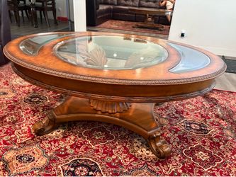 High End Coffee Table in Excellent Condition