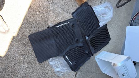 Tapetes Para Toyota Tacoma / Nuevos