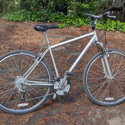 Marin San Anselmo 24 Speed Dual Sport 17.5" 24 Speed Hybrid Bicycle