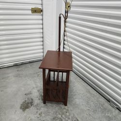 End Table With Built In Lamp