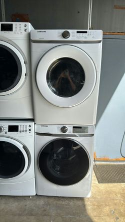 Samsung Front Load Set - Stackable SensorDry