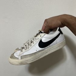 Women’s Blazer Low Size 8