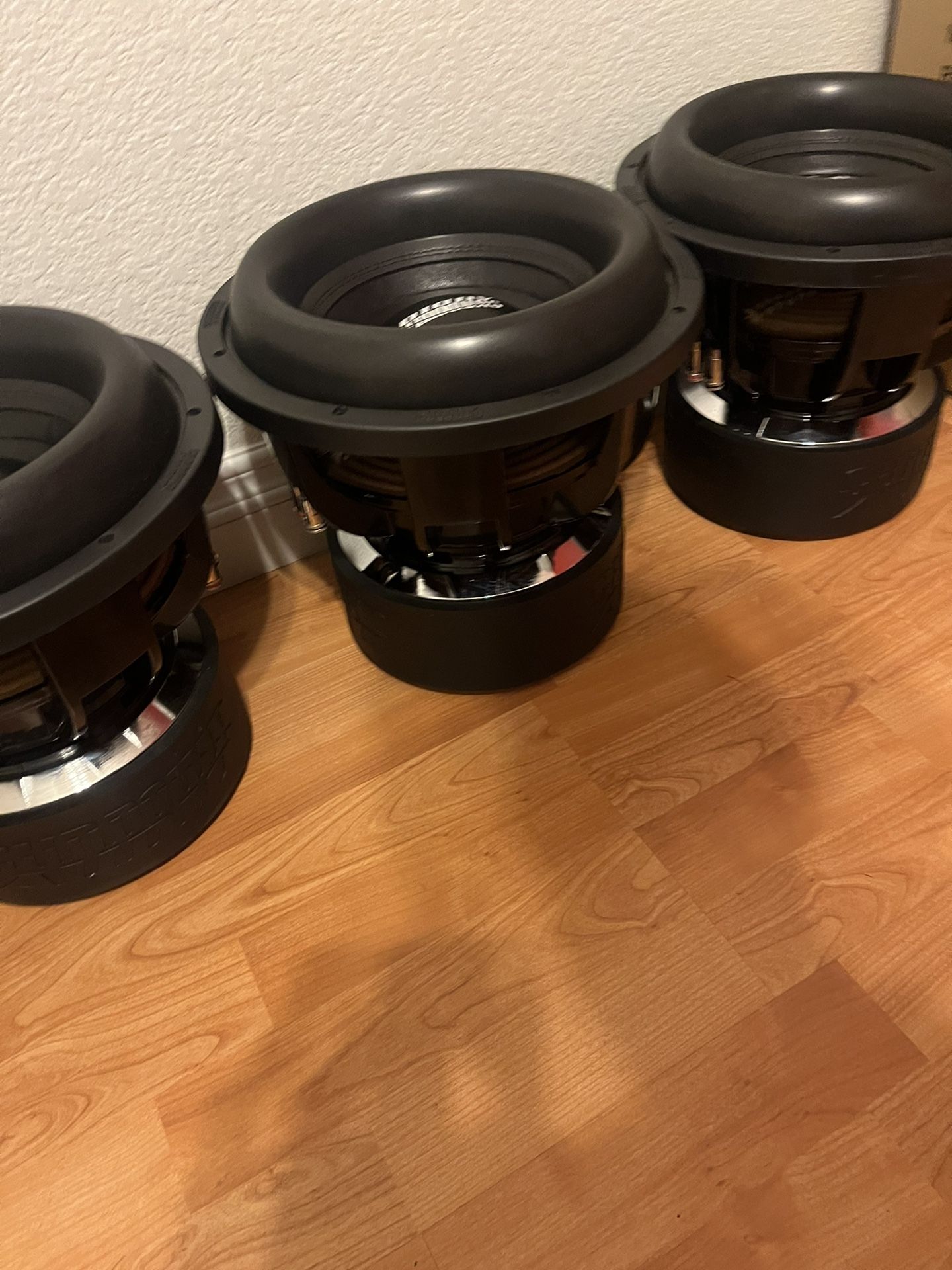 SUNDOWN AUDIO XV2 12 INCH SUBWOOFERS