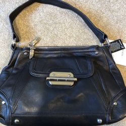 B Makowsky NWT BLACK SHOULDER BAG
