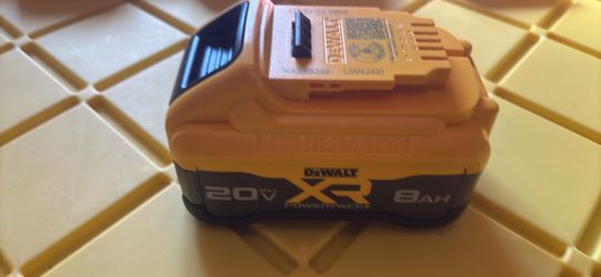 20V MAX XR POWERSTACK Lithium-Ion 8.0 Ah Compact