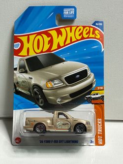 Hot Wheels 1999 Ford F-150 SVT Lightning Pickup Truck