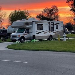 2006 Fleetwood Tioga 31M