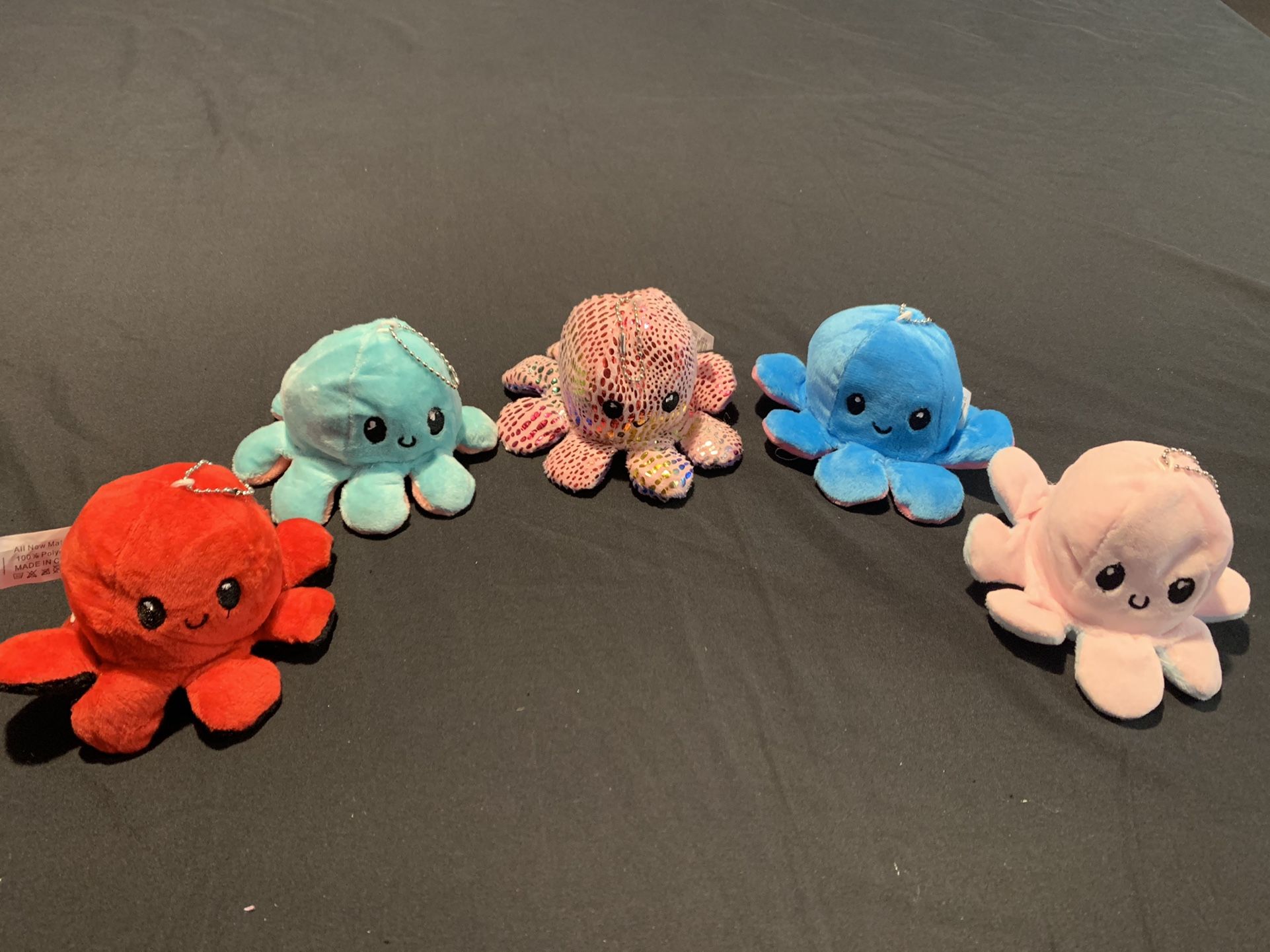 SMALL OCTOPUS PLUSHIES 