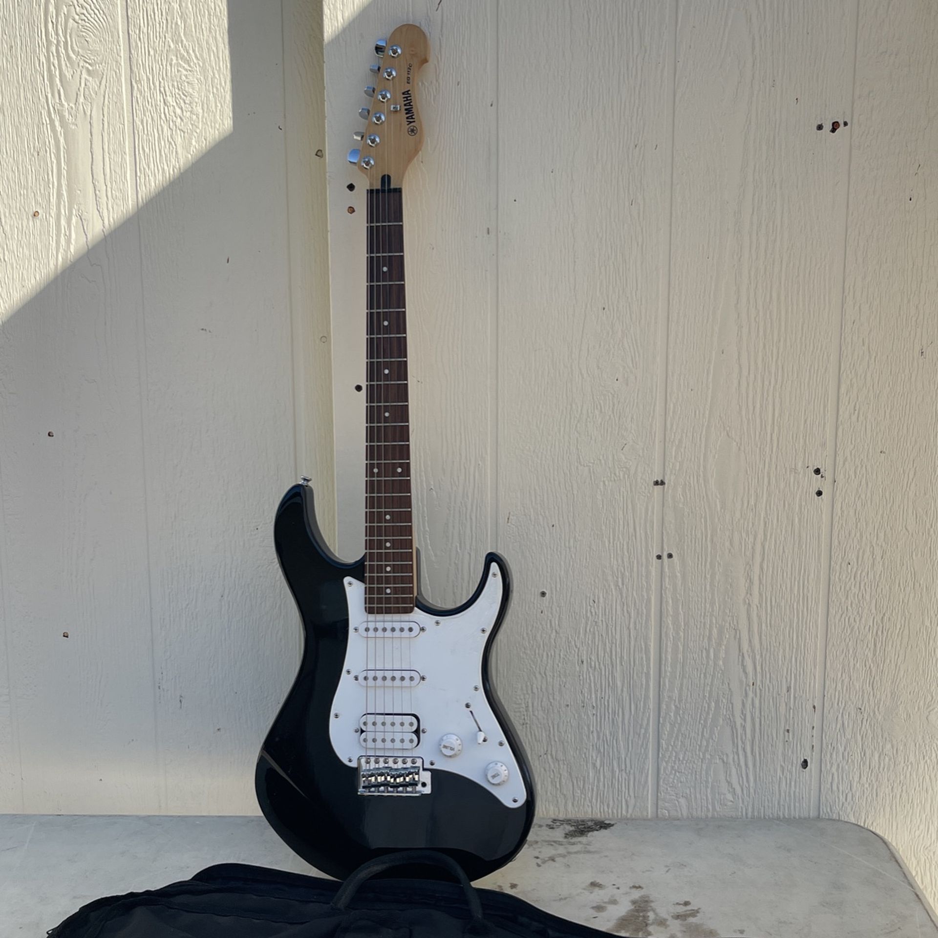 Yamaha 6 String Electric Guitar Used Model EG 112 C