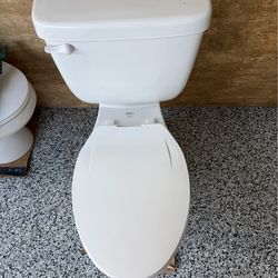 Ferguson ProFlo Elongated Toilet 1.28 GPF