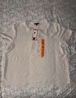 Hillary Radley Women's 2XL White Solid Short Sleeve Round Neck Button Top