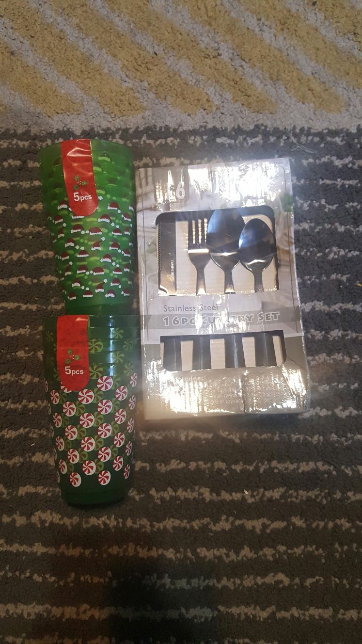 16 pieces cutlery set and cups