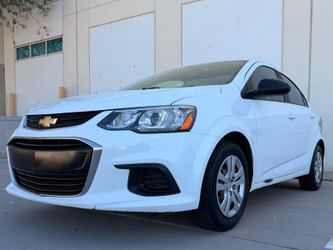 2017 CHEVY SONIC LS, LOW MILES, COLD AC, GREAT ON GAS, RUNS GREAT, FINANCE AVAILABLE 🚘