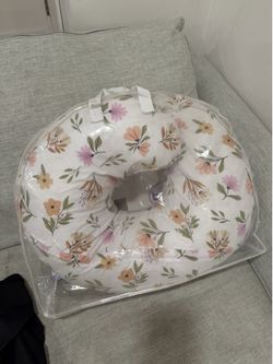 Boppy Original Nursing Pillow - Floral Pattern