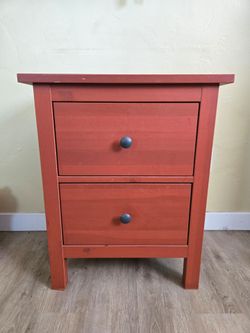 IKEA Hemnes 2-Drawer Nightstand Red-Brown