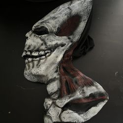 Alien Skeleton 