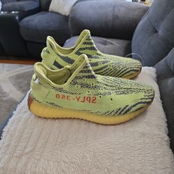 adidas Yeezy Boost 350 V2 Semi Frozen Yellow