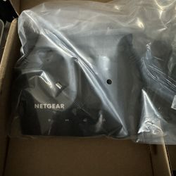 [NEW] NETGEAR - AC1200 Dual Band Wifi 5 Router - Multi