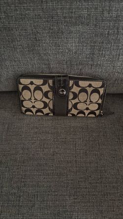 Coach wallet