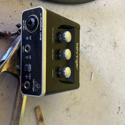 Uphoria Um2 Behringer