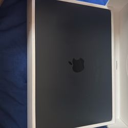 MacBook Air (2025) Midnight