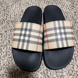 Burberry slides