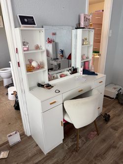 Vanity with chair